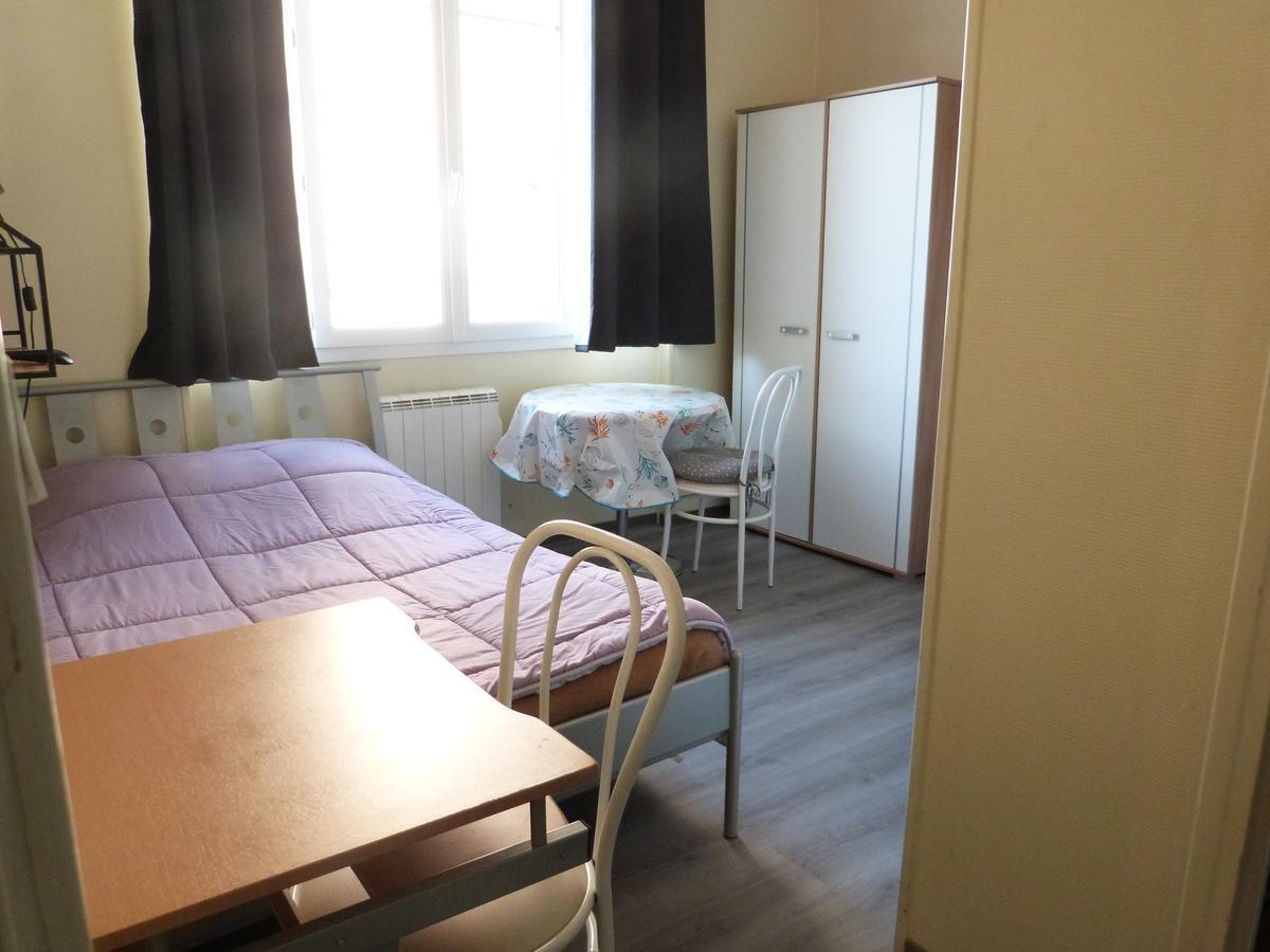 Residence Hoteliere Le Gambetta Гавр Экстерьер фото